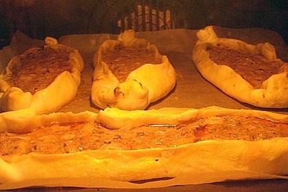 Gefüllte Pide 96