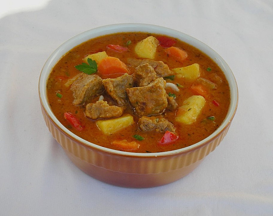 Ungarisches Gulasch (Rezept mit Bild) von owoerndle | Chefkoch.de