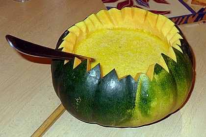 K&uuml;rbiscremesuppe