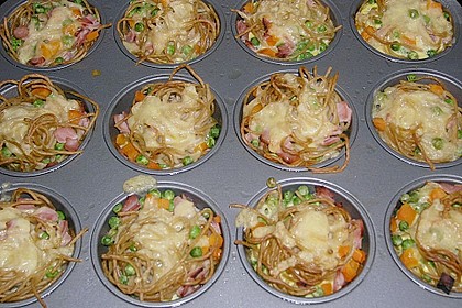 Spaghetti - Muffins mit Kr&auml;uterquark 6