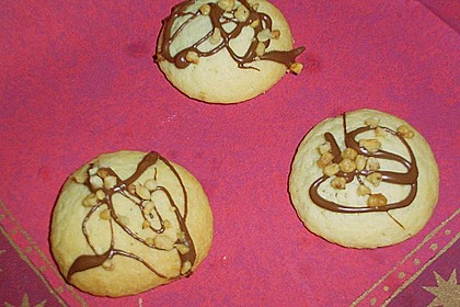 Binas Nougat Pl&auml;tzchen 1