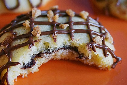 Binas Nougat Pl&auml;tzchen 6