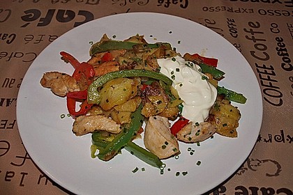 Leckere Kartoffel - Hähnchen - Pfanne