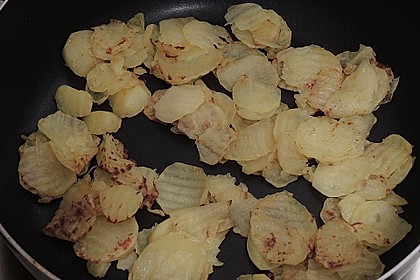 Leckere Kartoffel - Hähnchen - Pfanne 8