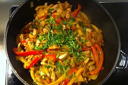 Leckere Kartoffel - Hähnchen - Pfanne 4