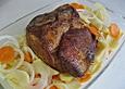 Schweinebraten in Apfel - Zwiebel - Preiselbeer - Sauce