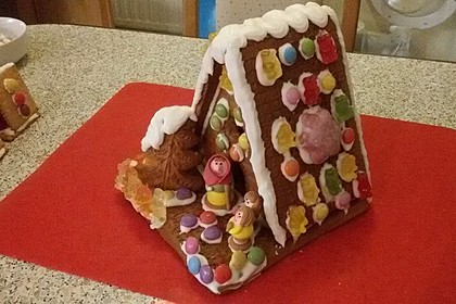 Hexenhaus aus Butterkeksen 58
