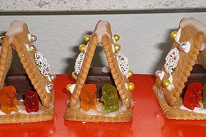 Hexenhaus aus Butterkeksen 55