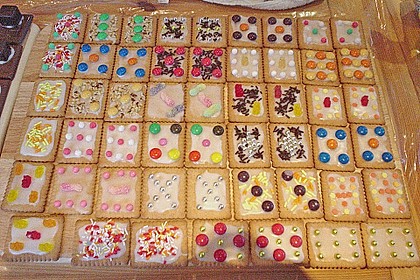 Hexenhaus aus Butterkeksen 85