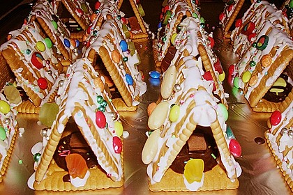 Hexenhaus aus Butterkeksen 49