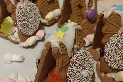 Hexenhaus aus Butterkeksen 28