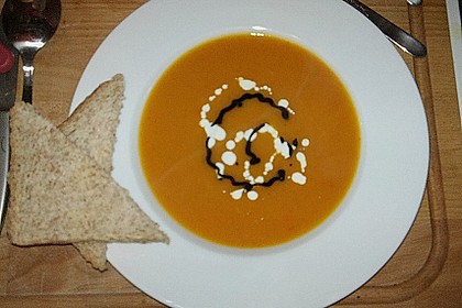 K&uuml;rbissuppe 2