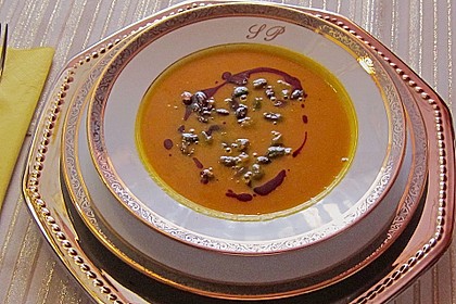 K&uuml;rbissuppe 3