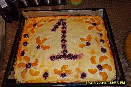 Saftiger K&auml;sekuchen mit Fr&uuml;chten 15