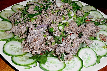 Thailändischer Schweinehackfleischsalat 4