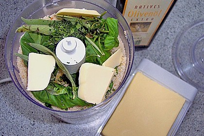 Lamm mit Kr&auml;uterkruste und Balsamico - Rotweinsauce 1