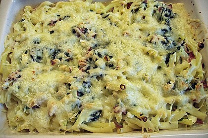 Tortiglioni Prosciutto e Spinaci al forno 9