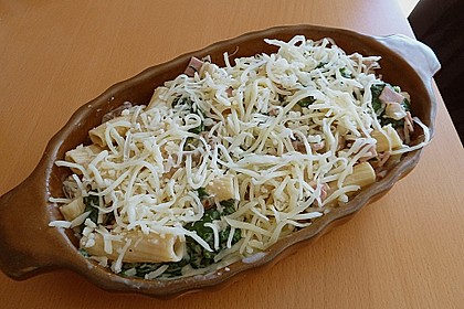 Tortiglioni Prosciutto e Spinaci al forno 11