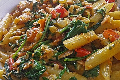Lachs - Nudeln mit Rucola 1