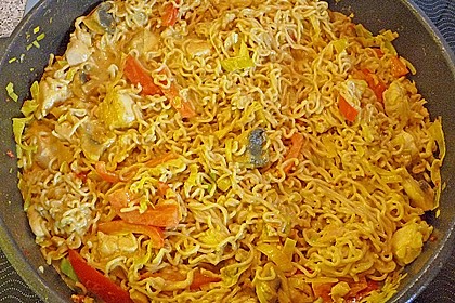 Gebratene Nudeln mit Kokosmilch 5