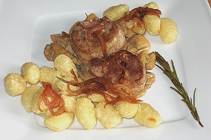 Schweinefilet mit Gocchi