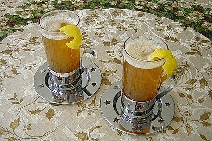 Wei&szlig;er Gl&uuml;hwein