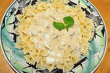 Farfalle mit Gorgonzolasauce