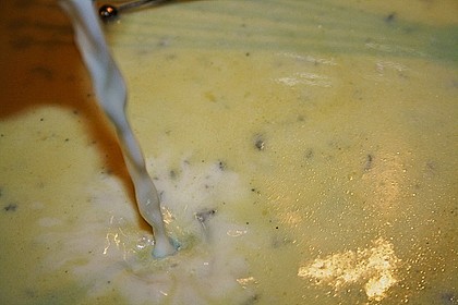 Farfalle mit Gorgonzolasauce 16