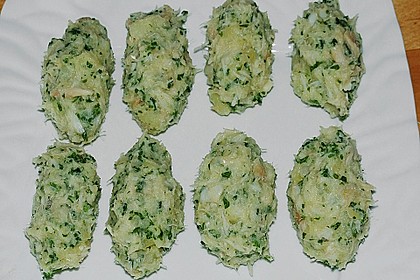 Past&eacute;is de Bacalhau 10