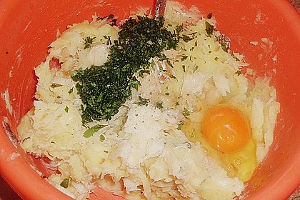 Past&eacute;is de Bacalhau 3