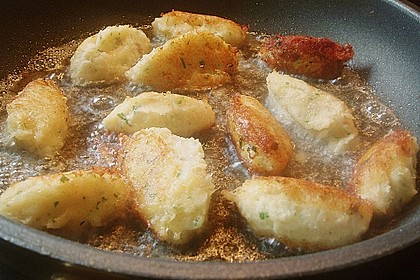 Past&eacute;is de Bacalhau 5