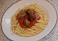 Hackb&auml;llchen auf Tomatensauce