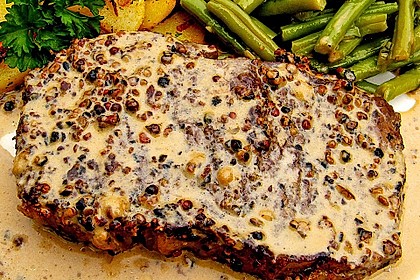 Rindersteaks mit buntem Pfeffer und Cognac - Sahne - Sauce 3