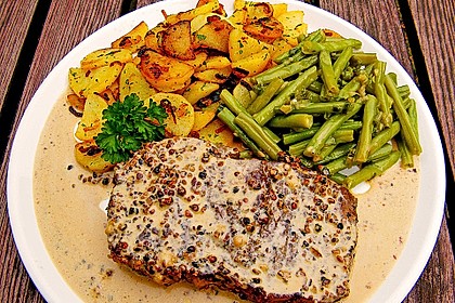 Rindersteaks mit buntem Pfeffer und Cognac - Sahne - Sauce 1