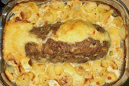 Gef&uuml;llter Hackbraten mit K&auml;se 2