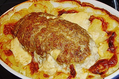 Gef&uuml;llter Hackbraten mit K&auml;se 8