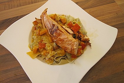 Kürbis und Lachs in Dill - Senfsauce 1
