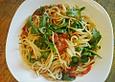 Spaghetti mit Tomaten und Rucola