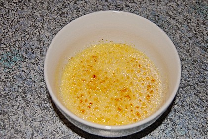 Cr&egrave;me br&ucirc;l&eacute;e