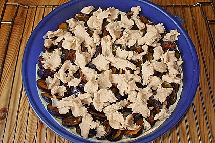 Hildes Zwetschgenkuchen mit Zimtstreuseln 216
