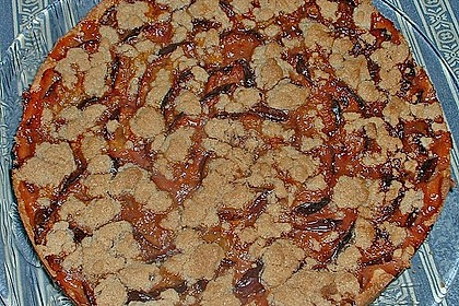 Hildes Zwetschgenkuchen mit Zimtstreuseln 154