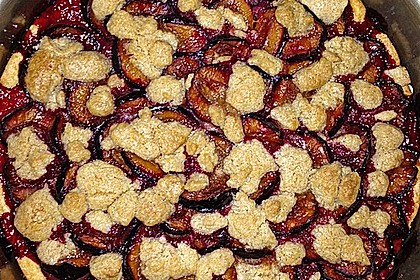 Hildes Zwetschgenkuchen mit Zimtstreuseln 60