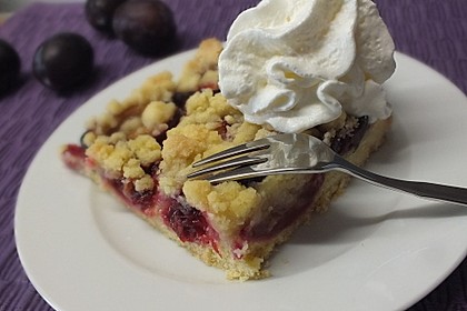 Hildes Zwetschgenkuchen mit Zimtstreuseln 4