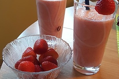 Erdbeer - Smoothie 11