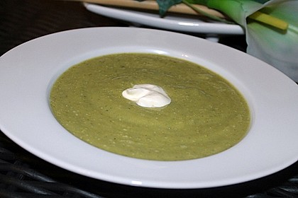 Brokkoli - Frischk&auml;se - Suppe 10