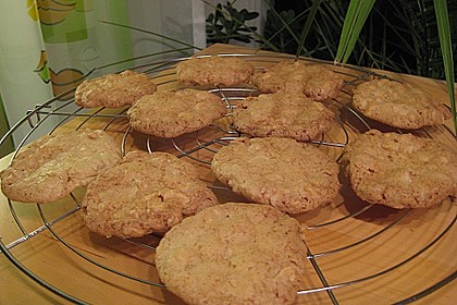Mr. Tom's Erdnusscookies 28