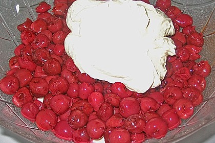 Kirsch - Amaretto Dessert 2