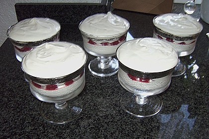 Kirsch - Amaretto Dessert 3