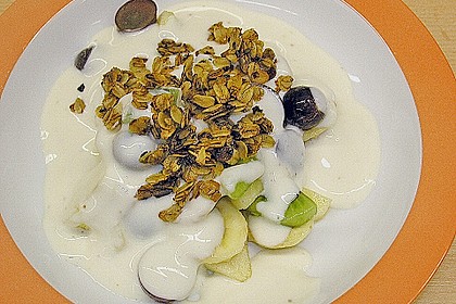 Obstsalat mit Zitronen - Joghurt - Sauce 2