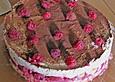 Eiskaffee - Torte mit Himbeeren